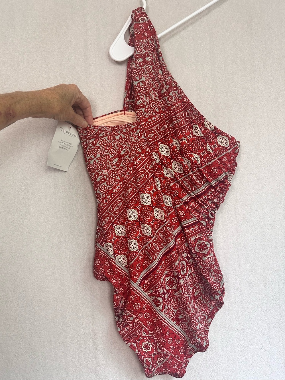 NWT Garnet Hill Red Paisley One-Shoulder Swimsuit Sz 4 - Picture 6 of 16